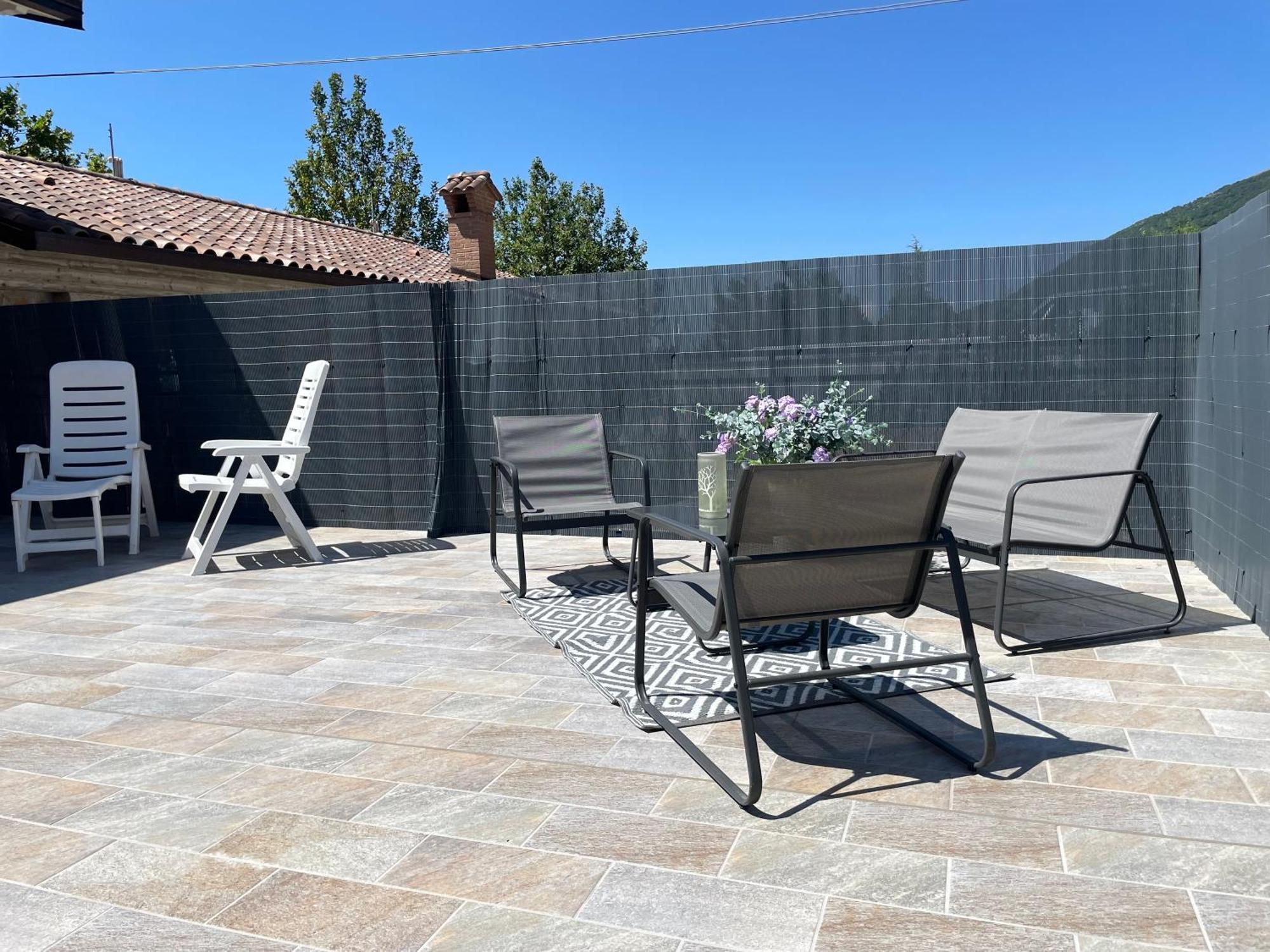 Apartamento La Signora Dei Fiori Gubbio Exterior foto